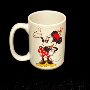 Authentic Disney Theme Park Collectible Minnie Mouse Glitter Mug